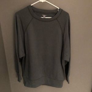 Oversized green sweatshirt